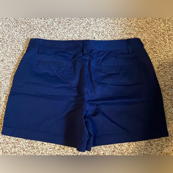 Lands End Shorts- New without tags! - Picture 2 of 5